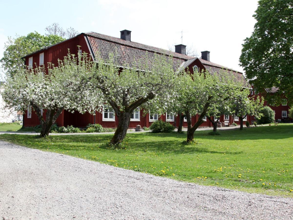 Gripsholms Bnb Мариефред Экстерьер фото