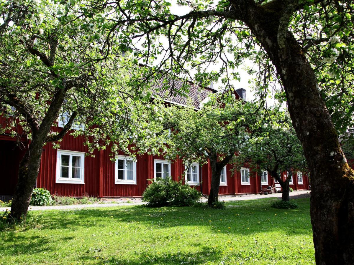 Gripsholms Bnb Мариефред Экстерьер фото