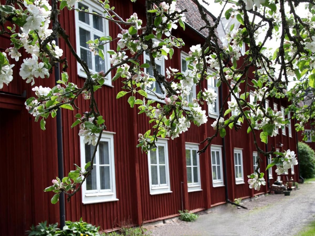 Gripsholms Bnb Мариефред Экстерьер фото